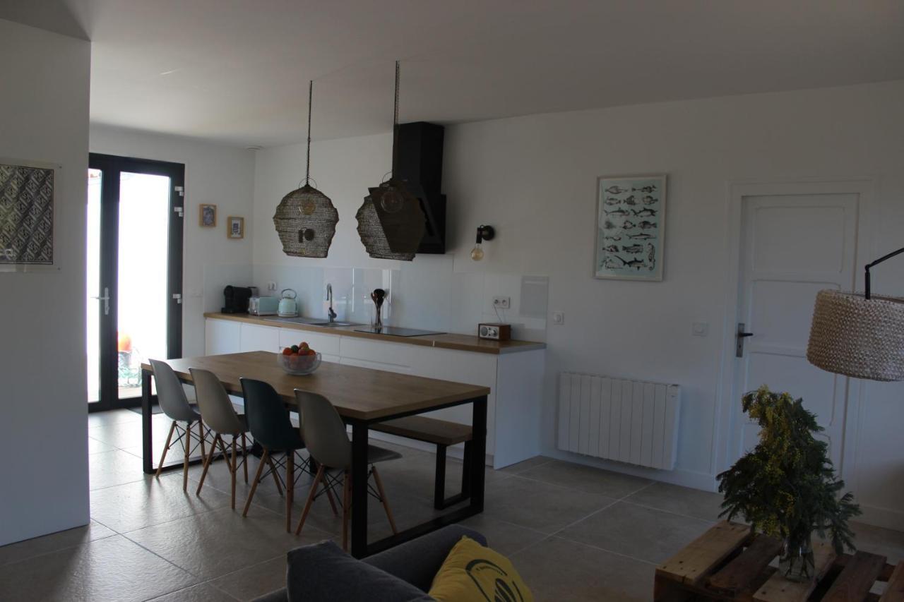 Maison 8 Personnes A 100 M De La Plage De La Clere Le Grand Vieil エクステリア 写真
